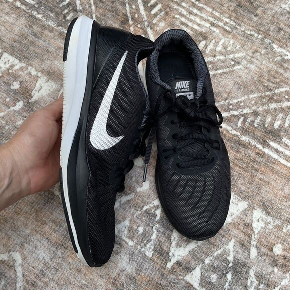 Nike In-Season TR6 Women’s Training Shoes  Sz 10  Black/White/Silver Swoosh EUC - Picture 15 of 16